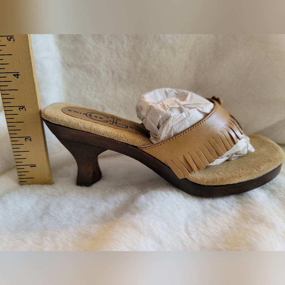 Women Leather Shoe, Slide Sandal, NEW. Sizes 5- 10, Half Sizes 5.5 - 9.5. - Picture 4 of 7